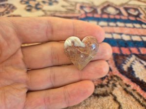 زاویه کنار، قلب سنگی پولیش شده