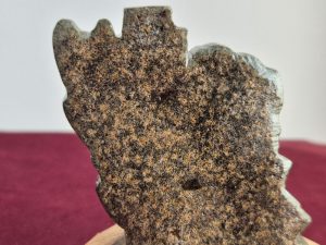 نقشه ایران سنگی از نمای نزدیک