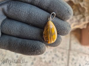 Alternative view of مدال گردنبند چشم ببر با تراش اشک و گیره آویز استیل